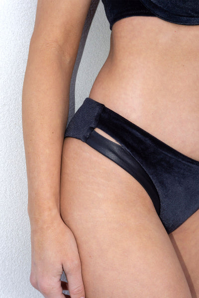 Close-up view of a woman wearing the Ibiza Bikini Black Velvet Bottom