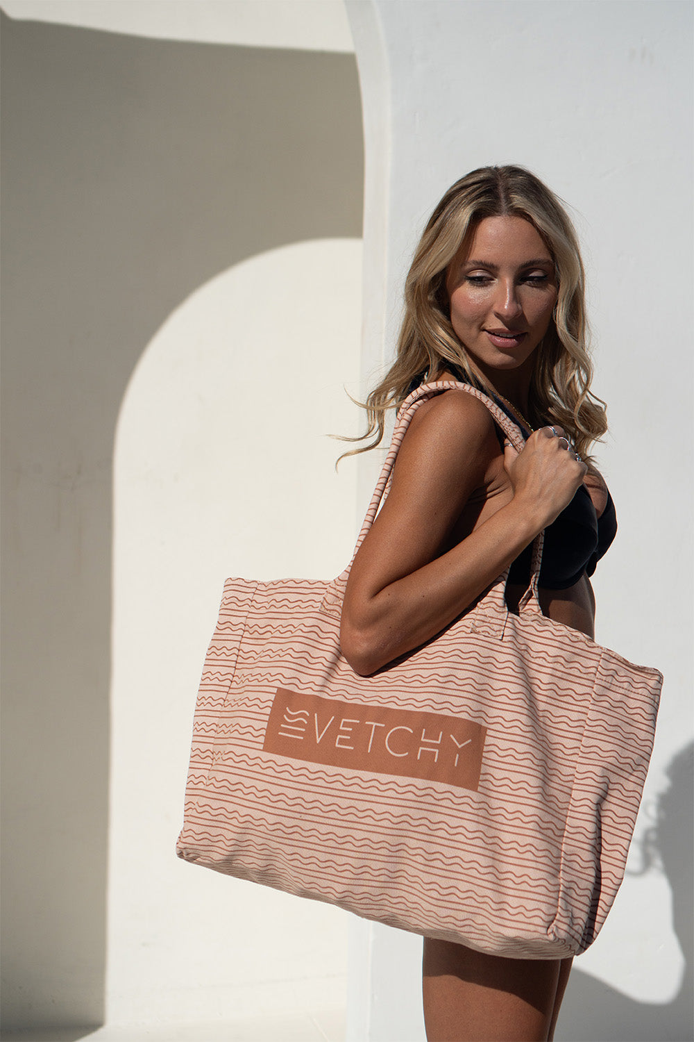 Vetchy Tote Bag Beige