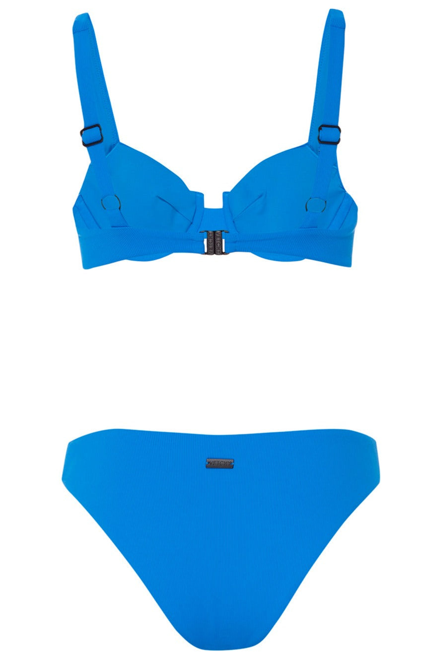 Back view of the Laguna bikini blue ribbed set. The top wear has adjustable shoulder straps at the back. 