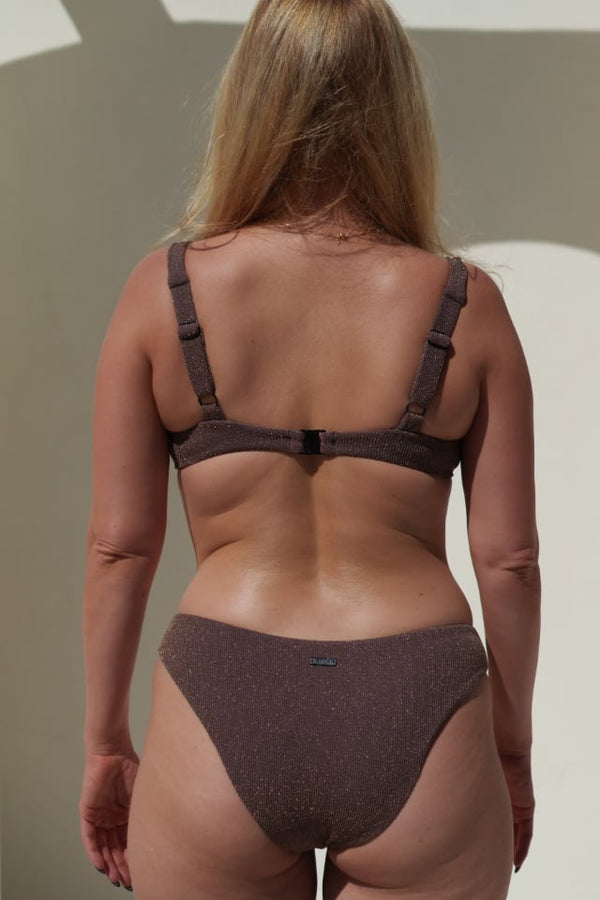 M Back View